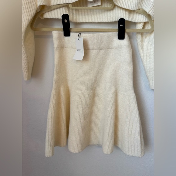 NWT Mable Carter Long Sleeve Sweater Knit Top And Flare Skirt Set- Size Small - Picture 5 of 13